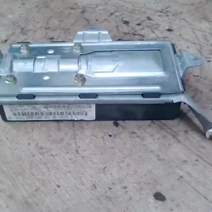 Biztonságos fizetés MERCEDES VANEO 01.09-05.09 Jobb első ajtó légzsák bontott alkatrész