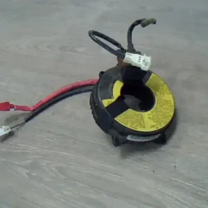 MITSUBISHI GALANT 92.11-96.10 Légzsák átvezető szalagkábel bontott alkatrész Kihagyhatatlan ajánlat