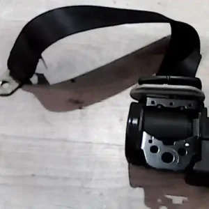 MITSUBISHI SPACE STAR Jobb hátsó biztonsági öv bontott alkatrész Gyors kiszállítás