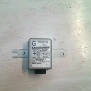 Outlet MITSUBISHI SPACE WAGON Immobiliser modul 2.0ibontott alkatrész
