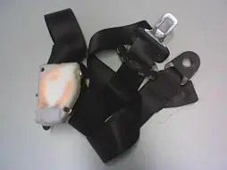 Rendeld meg most OPEL ASTRA F 94-02 Bal első biztonsági öv bontott alkatrész