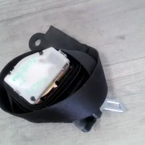 Azonnali szállítás OPEL ASTRA F 94-02 Jobb első biztonsági öv 5 ajtós bontott alkatrész