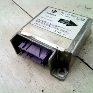 Vásárlói kedvenc OPEL ASTRA F 94-02 Légzsák indító bontott alkatrész