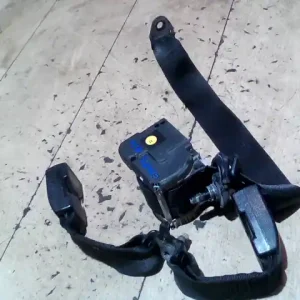 Ne maradj le OPEL ASTRA G 97-04 Jobb hátsó biztonsági öv bontott alkatrész