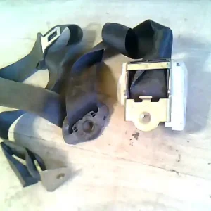 OPEL CORSA B 93-00 Jobb hátsó biztonsági öv 5 ajtós bontott alkatrész Biztonságos vásárlás