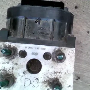 Gyors szállítás OPEL CORSA B 93-00 Abs kockabontott alkatrész