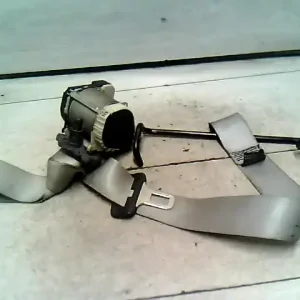 OPEL CORSA C 00-06 Bal első biztonsági öv bontott alkatrész Alacsony ár