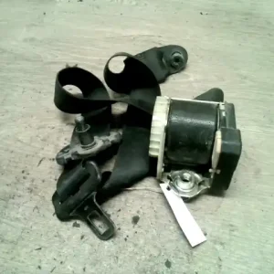 OPEL CORSA C 00-06 Bal első biztonsági öv 3 ajtós bontott alkatrész Kedvezmény