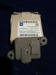 OPEL VECTRA B 99-01 Oldallégzsák indító elektronika jobb első ajtóban lévő, combi bontott alkatrész Vásárlói kedvenc