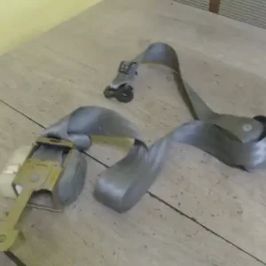 Akció RENAULT CLIO 98-01 Jobb első biztonsági öv övfeszítővel 5 ajtós bontott alkatrész