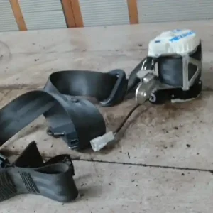 Szuper akció RENAULT CLIO 06-09 Jobb első biztonsági öv bontott alkatrész