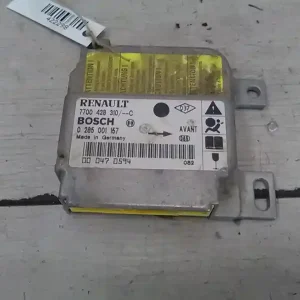 Vásárlói kedvenc RENAULT CLIO 98-01 Légzsák indító elektronika bontott alkatrész