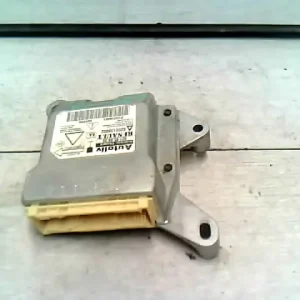 Akciós ár RENAULT LAGUNA 00-05 Légzsák indító elektronika bontott alkatrész