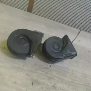 Csak ma RENAULT LAGUNA 00-05 Kürt duda bontott alkatrész