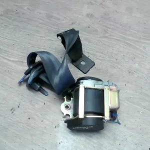 Vedd meg online RENAULT MEGANE 02-05 Jobb hátsó biztonsági öv kombi bontott alkatrész