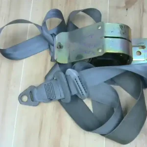 Vedd meg online RENAULT MEGANE SCENIC 97-99 Jobb első biztonsági öv bontott alkatrész