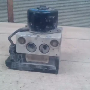 Nézd meg most SEAT CORDOBA 93-99 Abs kocka1.4i bontott alkatrész