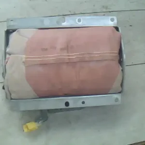 Vedd meg online SAAB 9-5 01- Utasoldali műszerfal légzsák bontott alkatrész