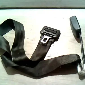 Azonnali szállítás SEAT IBIZA 99-02 Hátsó középső biztonsági öv 5 ajtós bontott alkatrész