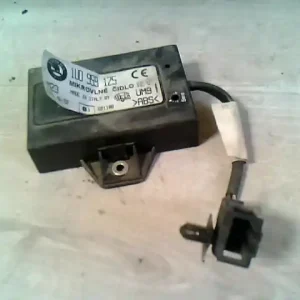 Szuper akció SKODA OCTAVIA 00-04 Riasztó ultrahang érzékelő bontott alkatrész