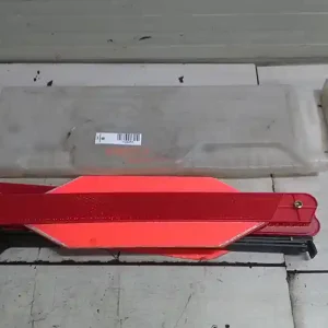 SKODA OCTAVIA 97-00 Elakadásjelző háromszög bontott alkatrész Különleges ajánlat