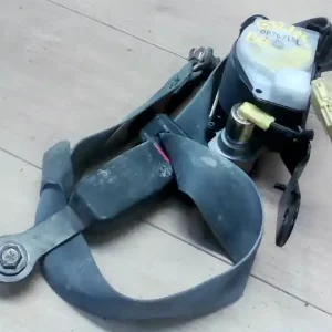 SUZUKI BALENO 95-98 Bal első biztonsági öv bontott alkatrész Olcsóbb