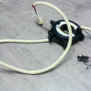 Utolsó esély SUZUKI LIANA Légzsák átvezető szalagkábel 1.6 benzin bontott alkatrész