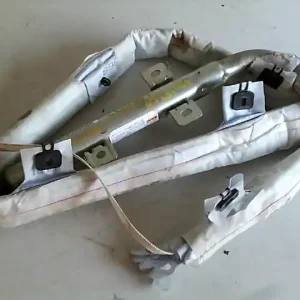 SUZUKI SWIFT 05-10 Függönylégzsák jobb bontott alkatrész Biztonságos fizetés