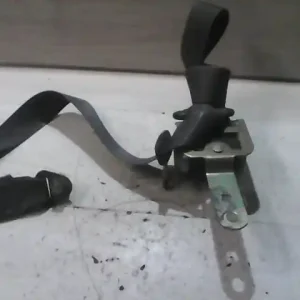 SUZUKI SWIFT 89-96 Bal első biztonsági öv 5 ajtós bontott alkatrész Vásárlói kedvenc