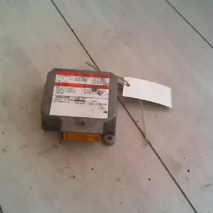 SUZUKI SWIFT 96-05 Légzsák indító elektronika bontott alkatrész Szuper ajánlat