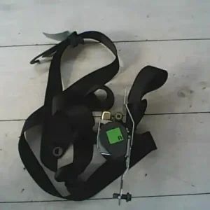 SUZUKI WagonR+ Jobb első biztonsági öv bontott alkatrész Biztonságos fizetés