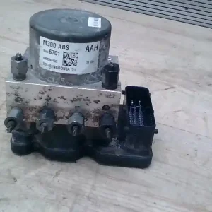 Biztonságos vásárlás TOYOTA YARIS 2009.01.01-2011.10.15 Abs kocka1.4d bontott alkatrész