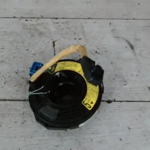 Végkiárusítás TOYOTA YARIS 99.04-05.09 Légzsák átvezető szalagkábel bontott alkatrész