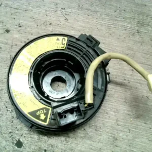 TOYOTA YARIS 99.04-05.09 Légzsák átvezető szalagkábel 1.0 b bontott alkatrész Bestseller