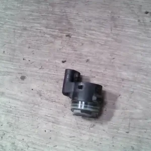 Újdonság TOYOTA C-HR 16.09.01-19.09.30 Pdc fej parkolássegítő szenzorbontott alkatrész