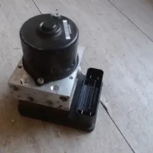 Szuper akció VOLVO S40 2008.01.01-2012.05.30 Abs kocka2.0i bontott alkatrész