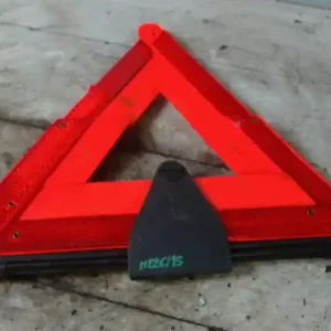 Kiárusítás VW BORA Elakadásjelző háromszög bontott alkatrész