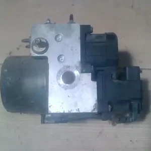 Kihagyhatatlan ajánlat VOLVO V40 Abs kocka2.0i bontott alkatrész