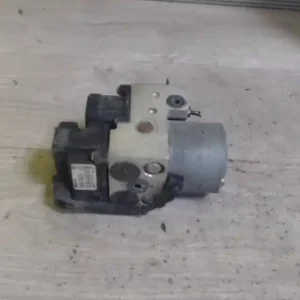 Különleges ajánlat VOLVO V40 Abs kockabontott alkatrész