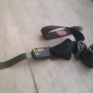 Expressz szállítás VW GOLF II. Jobb első biztonsági öv bontott alkatrész