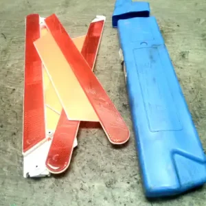 Gyors kiszállítás VW GOLF III. Elakadásjelző háromszög bontott alkatrész