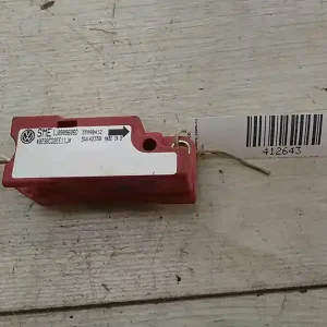 VW GOLF IV. ütközés érzékelő bontott alkatrész Újdonság