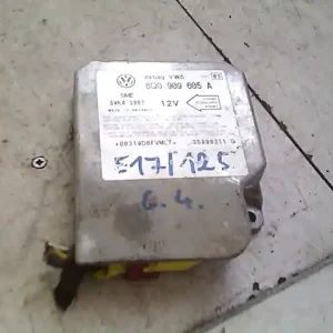 Exkluzív ajánlat VW GOLF IV. Légzsák vezérlőegység bontott alkatrész