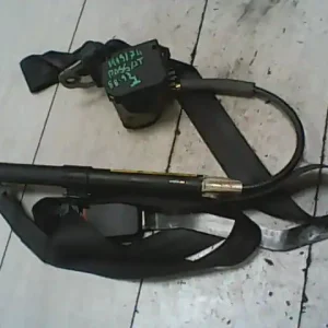 VW PASSAT 93-96 Jobb első biztonsági öv bontott alkatrész Népszerű