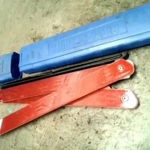 Végkiárusítás VW Passat (B6) 2005.03.01-2010.10.31 Elakadásjelző háromszög univerzális bontott alkatrész