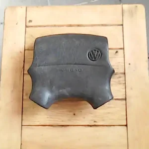 Alacsony ár VW POLO III. 94-99 Kormány légzsák bontott alkatrész