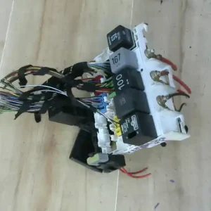 VW POLO III. 94-99 Relé csatlakozórelétartó bontott alkatrész Árengedmény