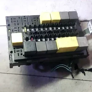 ALFA ROMEO 146 -99 Biztosítéktábla bcm bsi bsm sam gem modulbontott alkatrész Legnépszerűbb