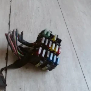 Azonnali szállítás ALFA ROMEO 156 97-03 Biztosítéktábla bcm bsi bsm sam gem modul1.9d bontott alkatrész