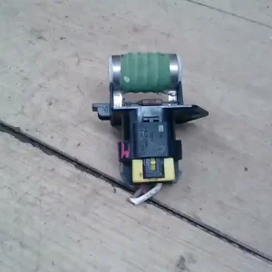 ALFA ROMEO Mito 2008.11.01- Fűtőmotor előtét ellenállásbontott alkatrész Végkiárusítás